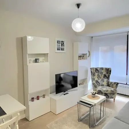 Parque Playa Ii Apartment Gijon
